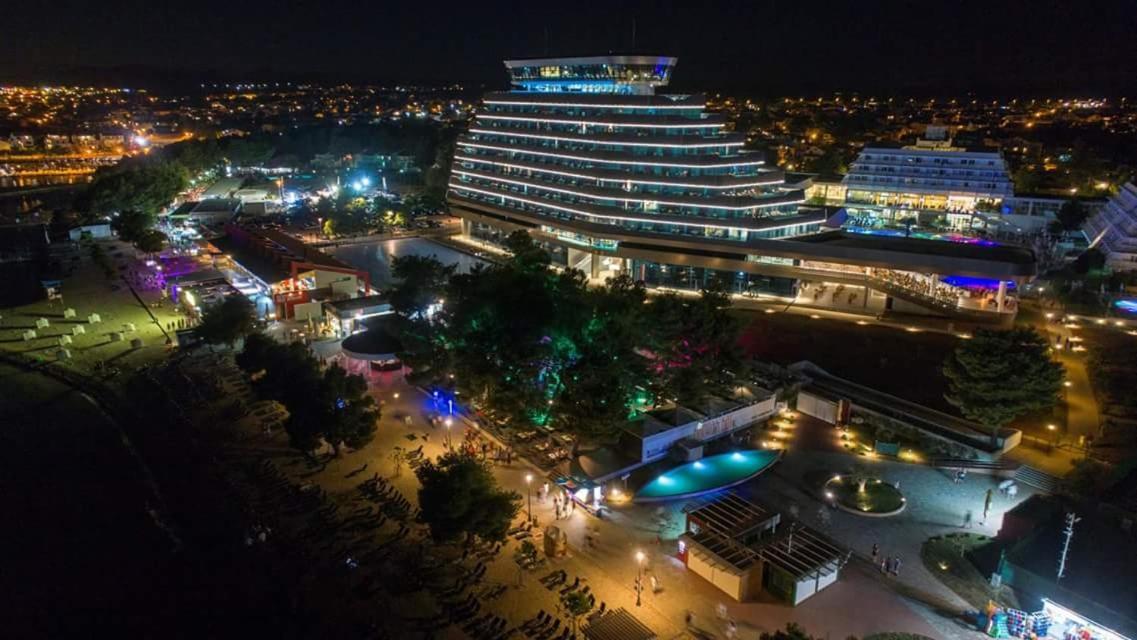 Apartments Milena Vodice Bagian luar foto